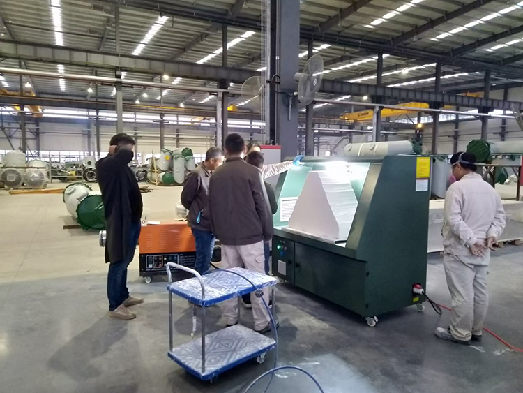 鎮(zhèn)江某設(shè)備廠選擇御衛(wèi)仕定制款打磨工作臺Y-42DM