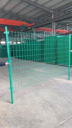 西安果園公路護欄網 守護交通安全，提升果園形象
